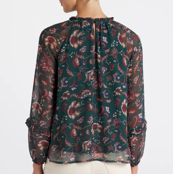 Kayleigh Brynlee Hardware Blouse NWT - Picture 10 of 14